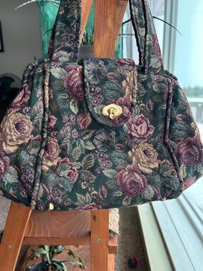 Vintage Floral Tapestry Purse